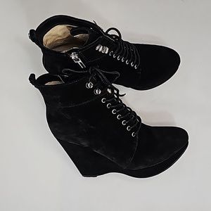 Michael Kors Jada Ankle Boot Suede size 7